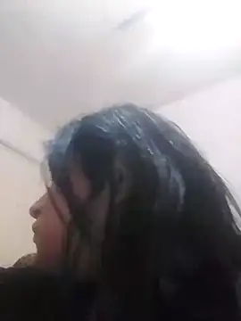 Snapshot of SINUECASTILLO chatting on January 11, 11:24 pm SINUECASTILLO online show from January 11, 11:24 pm