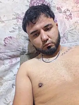 SINUECASTILLO online show from February 21, 7:48 pm