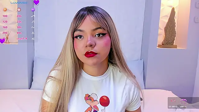 EmilyRouss  online show from February 27, 7:15 pm