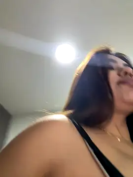 Snapshot of valeria2019hot chatting on September 9, 2:16 pm valeria2019hot online show from September 9, 2:16 pm