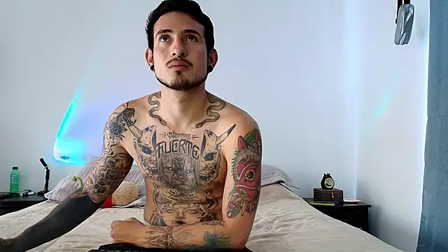 Snapshot of anika_lowen02 chatting on January 2, 5:07 pm anika lowen02 online show from January 2, 5:07 pm