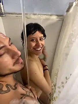 Snapshot of anika_lowen02 chatting on January 16, 2:30 pm anika lowen02 online show from January 16, 2:30 pm