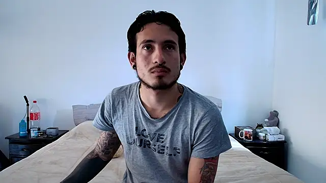 Snapshot of anika_lowen02 chatting on January 29, 6:50 pm anika lowen02 online show from January 29, 6:50 pm