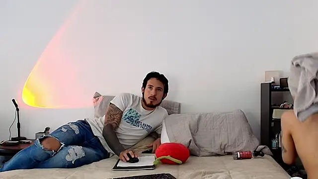 Snapshot of anika_lowen02 chatting on February 12, 3:49 pm anika lowen02 online show from February 12, 3:49 pm