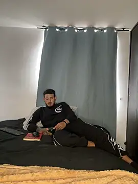 Snapshot of anika_lowen02 chatting on October 11, 4:27 pm anika lowen02 online show from October 11, 4:27 pm