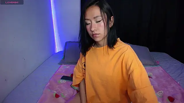 Snapshot of Anne_Nicholson chatting on January 18, 11:44 pm Anne Nicholson online show from January 18, 11:44 pm