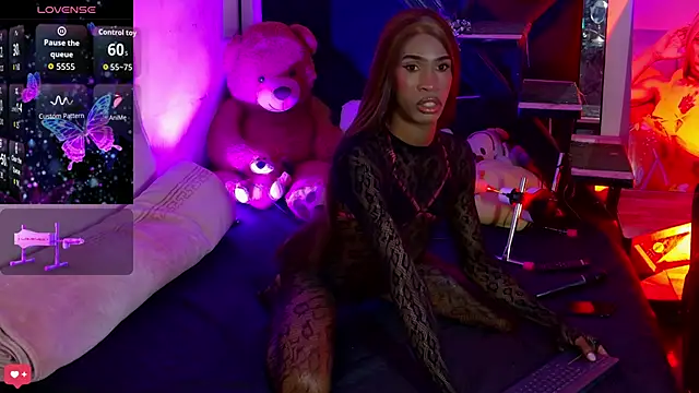 Kendall Gil online show from April 1, 5:08 am