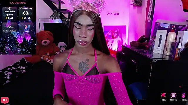 Kendall Gil online show from April 15, 8:09 pm