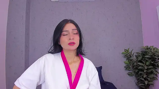 Tiffany mendez online show from March 6, 12:12 pm