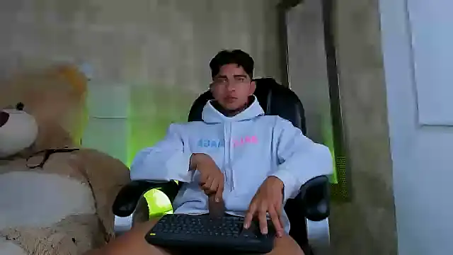 Muichiro tokito1 online show from December 23, 7:38 am