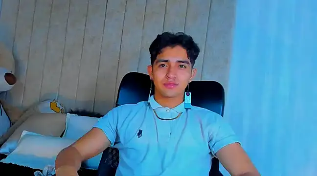 Muichiro tokito1 online show from February 4, 3:11 am