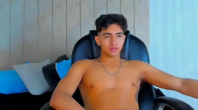 Muichiro tokito1 online show from February 26, 3:32 am