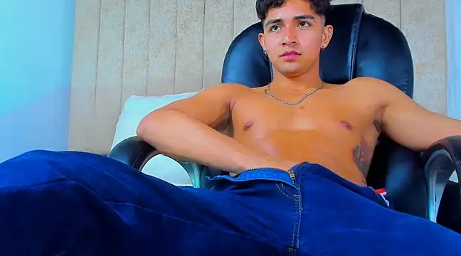 Muichiro tokito1 online show from February 27, 7:12 am