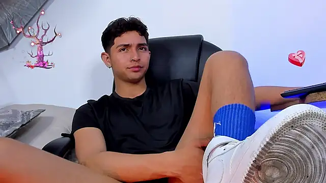 Muichiro tokito1 online show from October 10, 1:59 am