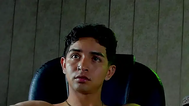 Muichiro tokito1 online show from November 8, 3:50 am