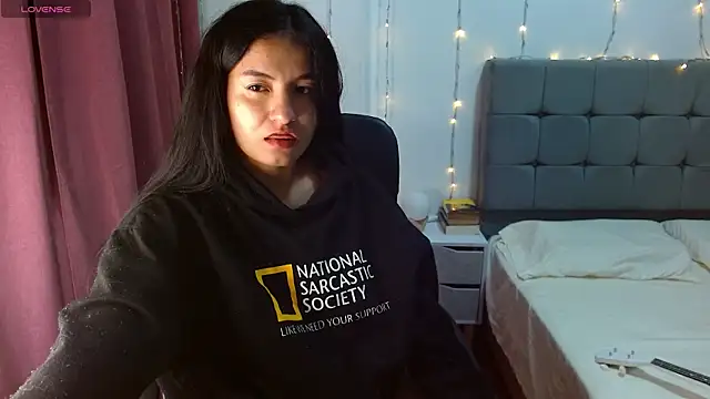 ChloeSanchezx online show from January 27, 2:20 am