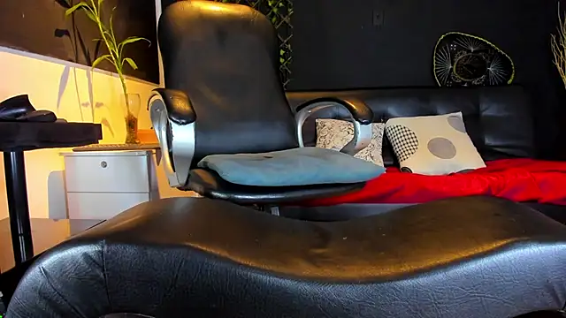 alessandro wye online show from March 3, 5:13 am