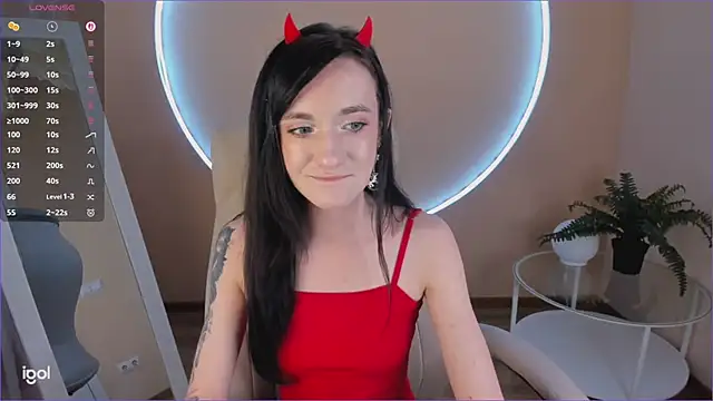 Dearly kitty online show from April 28, 2:55 pm