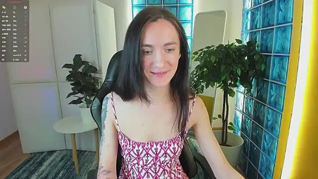 Dearly kitty online show from May 22, 1:28 pm