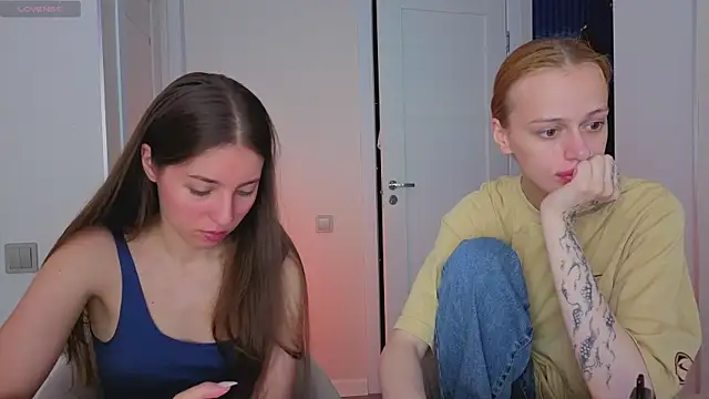 Snapshot of fcjuicy_pussy chatting on July 10, 7:23 am fcjuicy pussy online show from July 10, 7:23 am