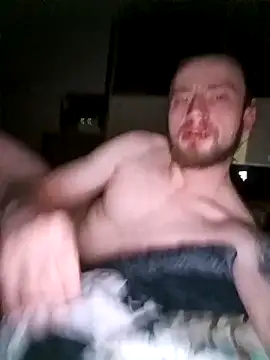 wariacik0024 online show from April 4, 3:05 am