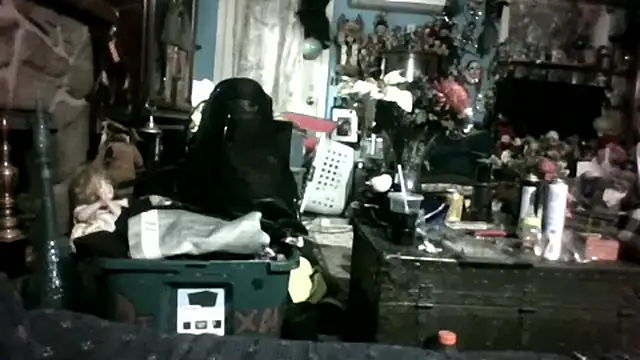 lilbishmiss online show from March 3, 5:13 am