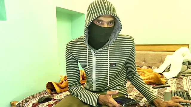 Habibi big b online show from February 12, 5:19 pm