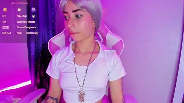 hanna  azumi online show from January 19, 3:29 am