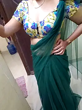 Snapshot of Roja-Telugu777 chatting on March 8, 5:28 am Roja-Telugu777 online show from March 8, 5:28 am