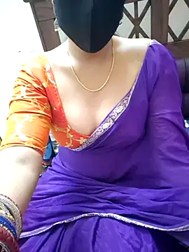 Snapshot of Roja-Telugu777 chatting on September 20, 3:29 am Roja-Telugu777 online show from September 20, 3:29 am