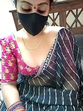 Snapshot of Roja-Telugu777 chatting on October 9, 2:42 am Roja-Telugu777 online show from October 9, 2:42 am