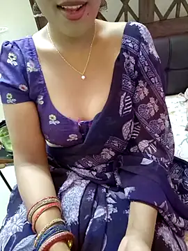 Snapshot of Roja-Telugu777 chatting on October 16, 3:07 am Roja-Telugu777 online show from October 16, 3:07 am