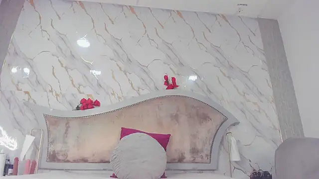 sarita rouzze online show from November 8, 9:09 am