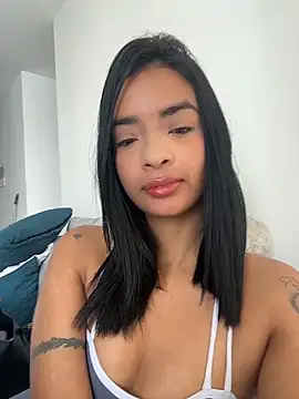 Laura fernandezII online show from June 2, 2:52 pm