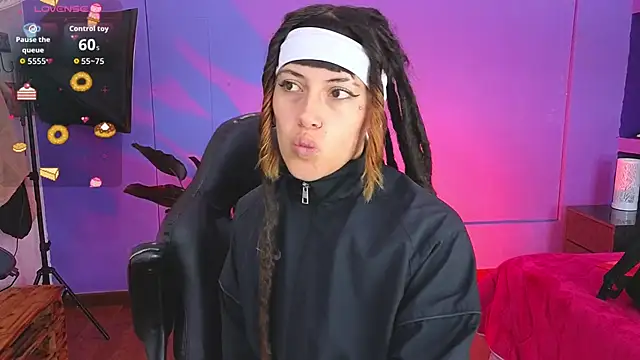  sharlotte777 online show from October 21, 1:45 pm