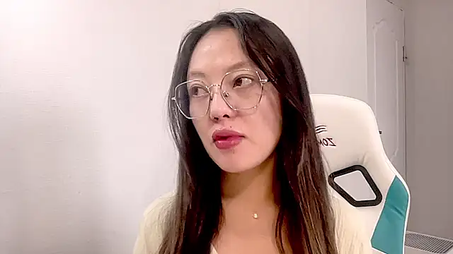 Risalynn online show from January 16, 3:23 am