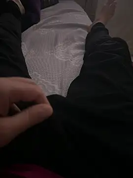 Snapshot of dickistanbul chatting on March 8, 12:30 am dickistanbul online show from March 8, 12:30 am