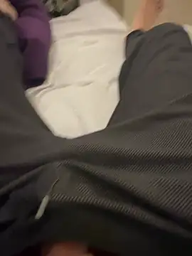 Snapshot of dickistanbul chatting on March 10, 10:37 pm dickistanbul online show from March 10, 10:37 pm