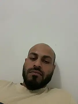 Snapshot of islandvybee55 chatting on February 23, 3:13 am islandvybee55 online show from February 23, 3:13 am