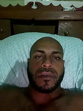 islandvybee55 online show from January 9, 2:36 am