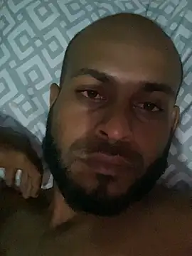 islandvybee55 online show from February 10, 2:37 am