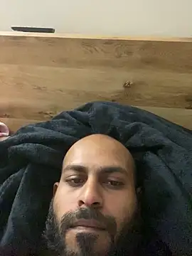 islandvybee55 online show from March 23, 10:30 am