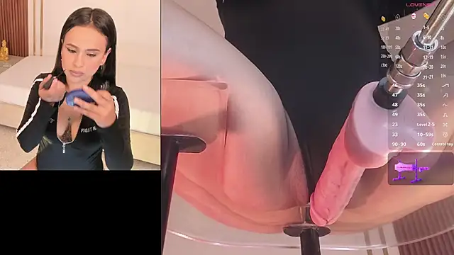 CookiesAndBoots online show from October 15, 5:40 am