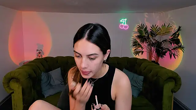 Snapshot of _shyy_girl chatting on September 22, 8:11 pm shyy girl online show from September 22, 8:11 pm