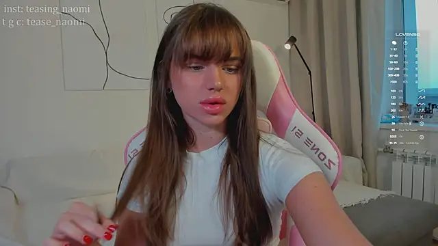 aesthetics  tease online show from March 27, 1:22 am