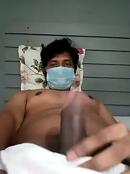 Snapshot of gym_lover076 chatting on January 20, 6:31 am gym lover076 online show from January 20, 6:31 am