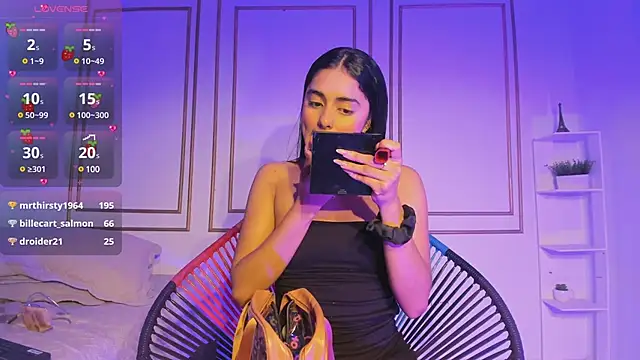 Snapshot of natalia_aguirre1 chatting on March 9, 3:27 pm natalia aguirre1 online show from March 9, 3:27 pm