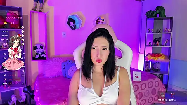 Snapshot of abby_jade chatting on December 3, 6:17 pm abby jade online show from December 3, 6:17 pm