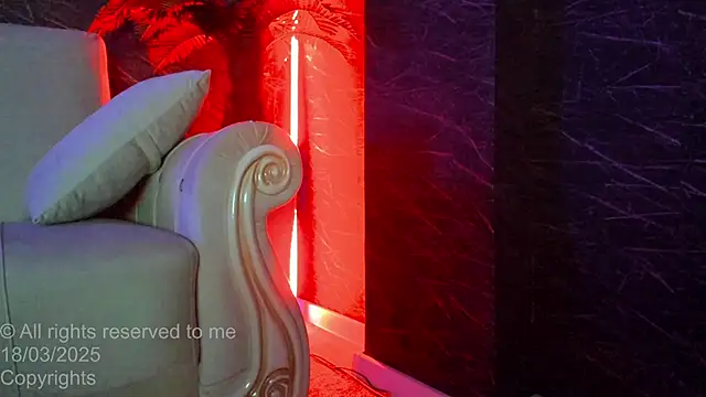 moona ray online show from March 20, 1:13 am