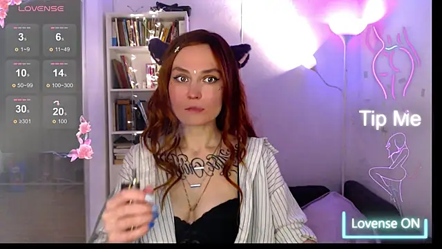 Snapshot of mischellemeow13 chatting on February 21, 9:54 pm mischellemeow13 online show from February 21, 9:54 pm